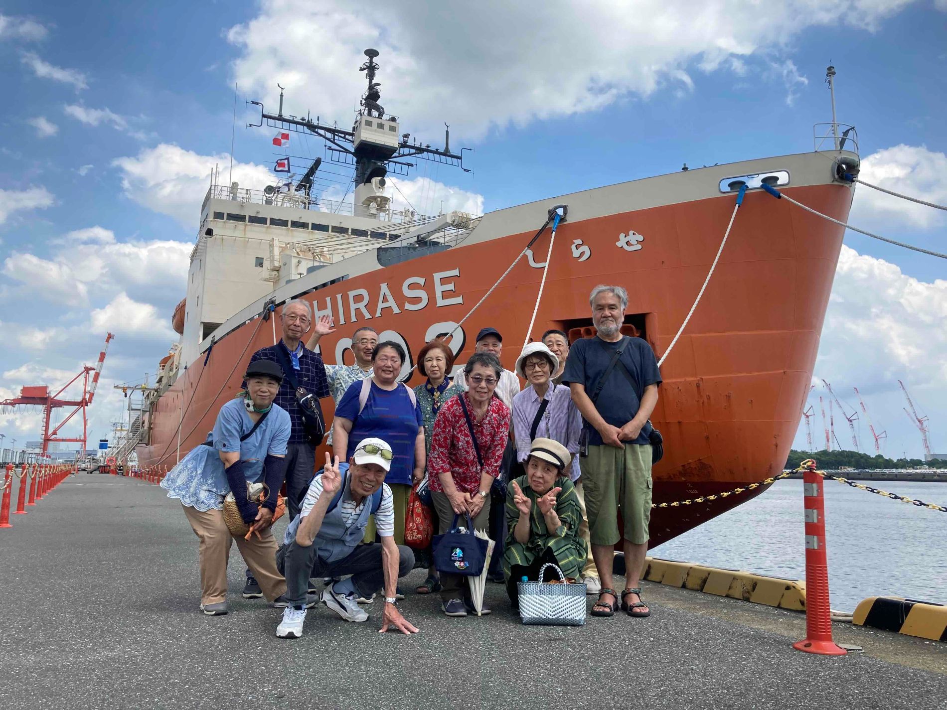 南極観測船しらせの船内の様子